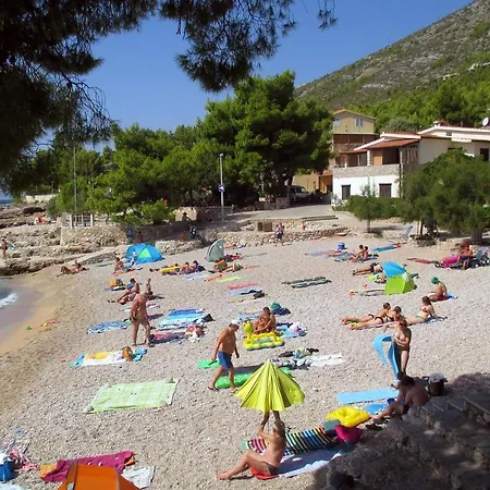 Ivan Dolac 8753f Jelsa (Hvar)